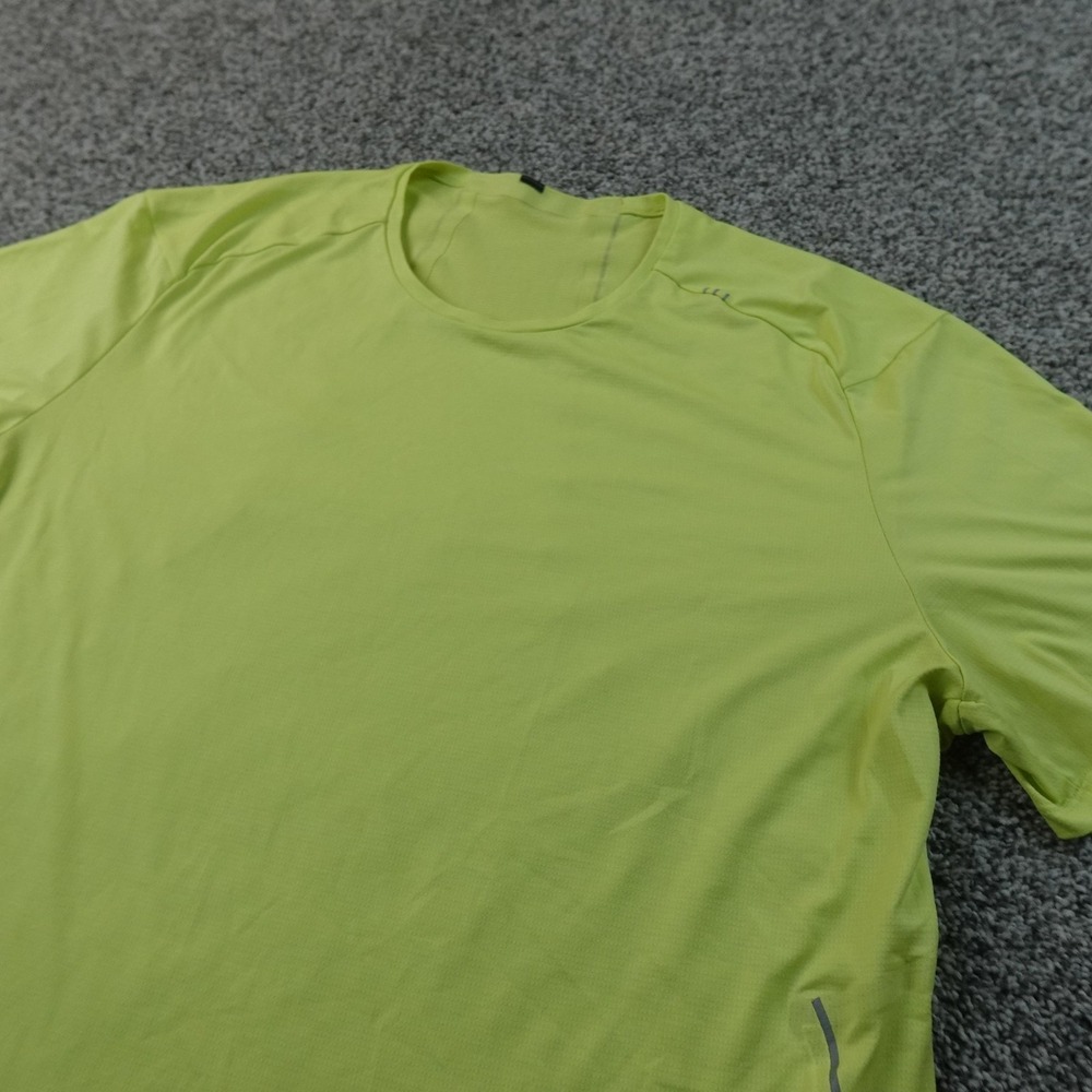Lululemon Shirt Mens XL Green‎ Yellow Short Sleeve Running Performance Gym Tee